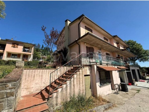 casa indipendente in vendita a Loiano