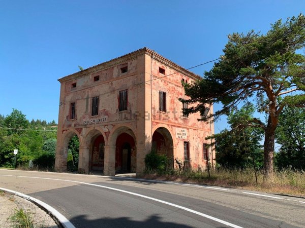 casa indipendente in vendita a Loiano in zona Sabbioni
