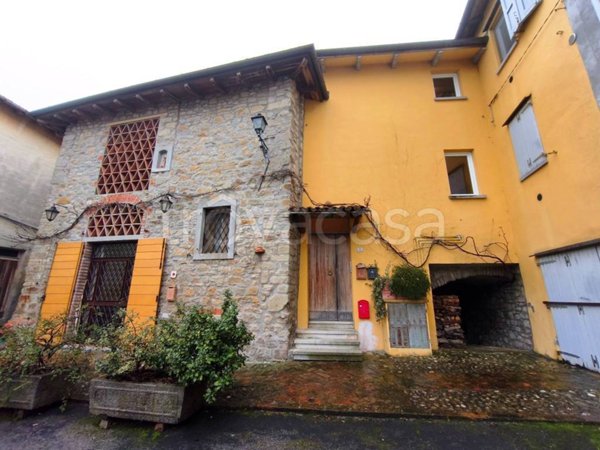 appartamento in vendita a Loiano in zona Quinzano