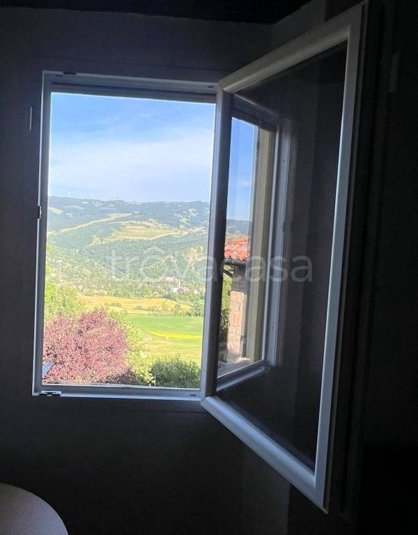 appartamento in vendita a Loiano in zona Quinzano