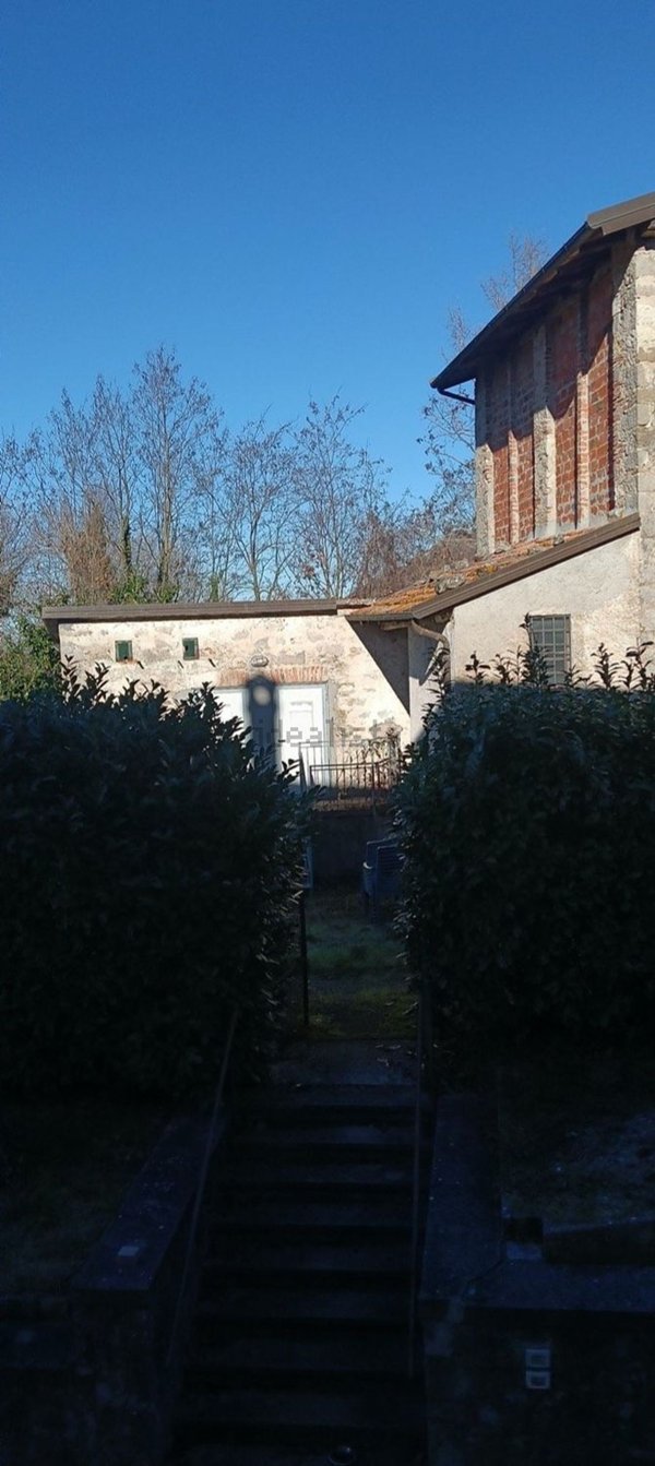 pentavano in vendita a Loiano