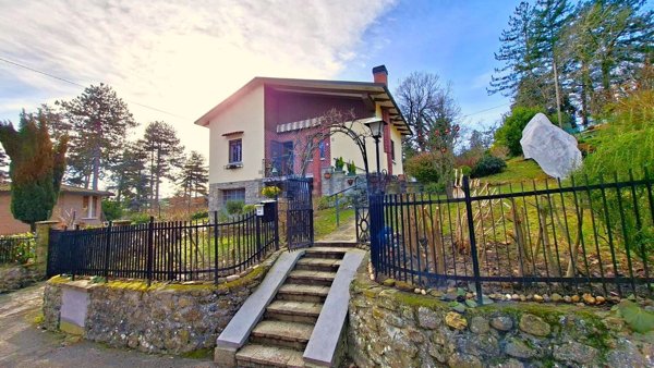 casa indipendente in vendita a Loiano in zona Sabbioni