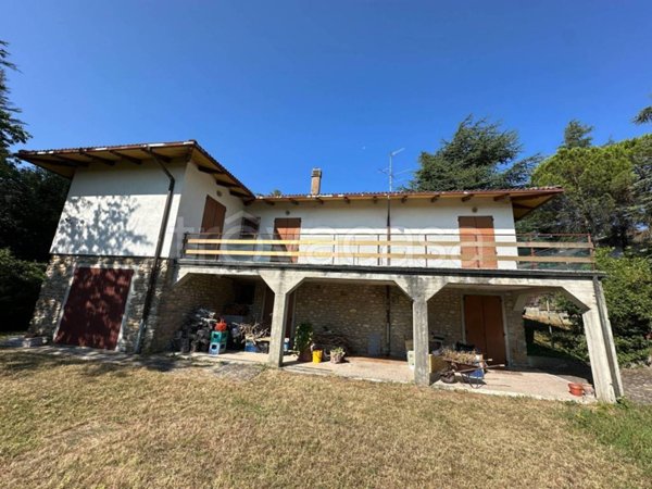 casa indipendente in vendita a Loiano in zona Scascoli
