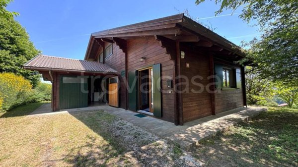 casa indipendente in vendita a Loiano in zona Quinzano
