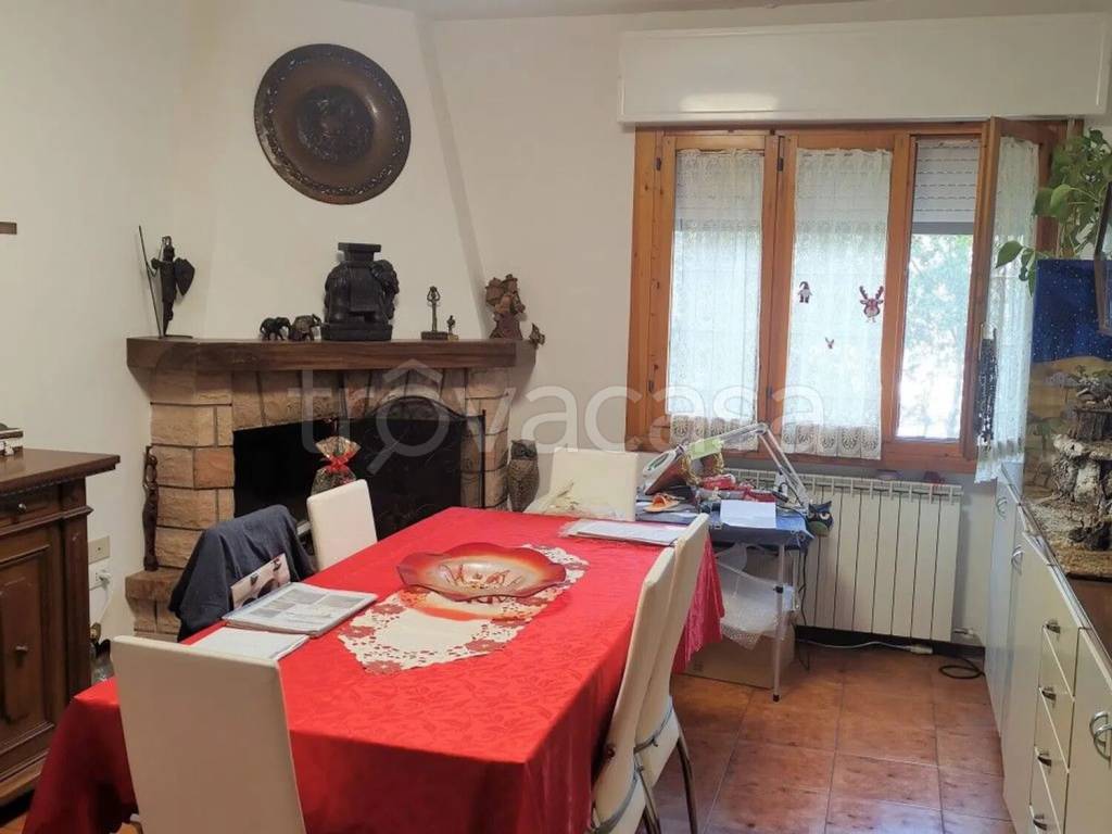 appartamento in vendita a Loiano in zona Sabbioni