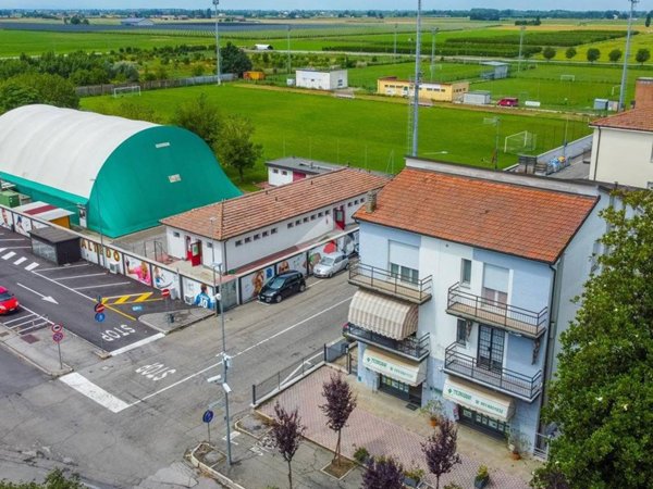 casa indipendente in vendita a Malalbergo in zona Altedo