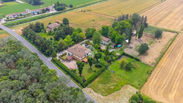 casa indipendente in vendita a Malalbergo in zona Altedo