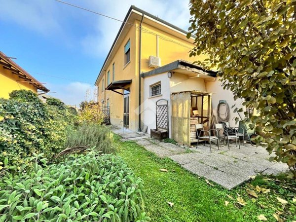 casa semindipendente in vendita a Malalbergo in zona Altedo