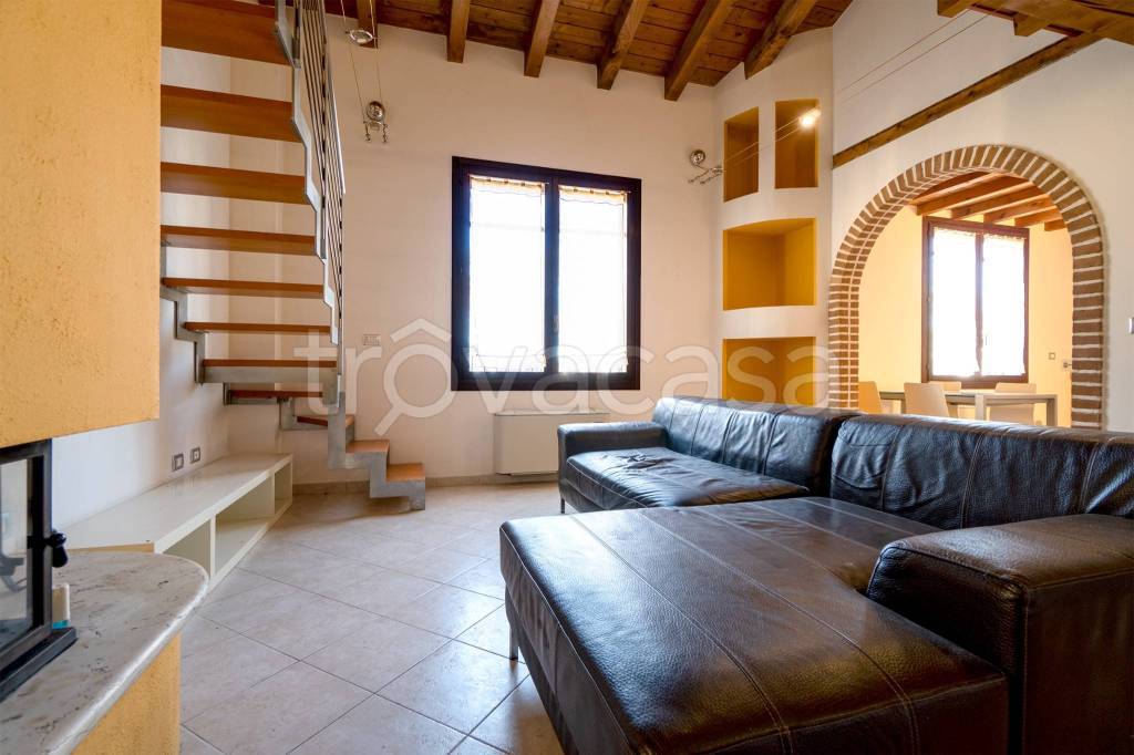 appartamento in vendita a Malalbergo in zona Altedo