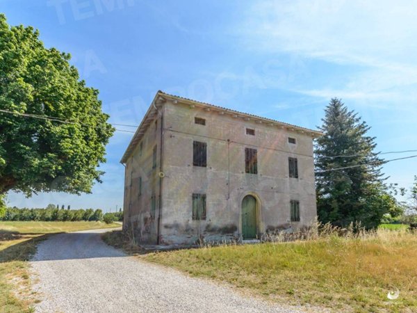 casa indipendente in vendita a Malalbergo in zona Altedo