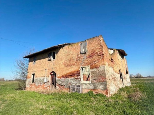 casa indipendente in vendita a Malalbergo