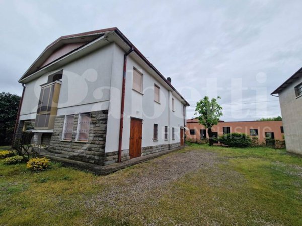 casa indipendente in vendita a Malalbergo in zona Altedo