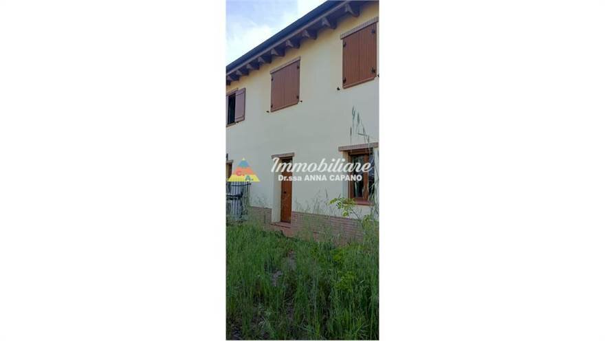 casa indipendente in vendita a Malalbergo in zona Altedo