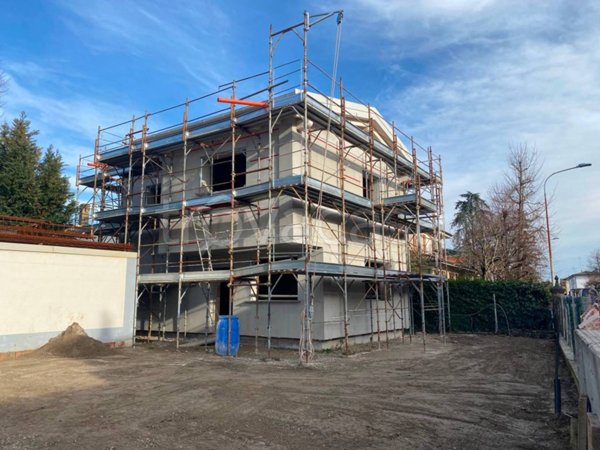 casa indipendente in vendita a Malalbergo in zona Altedo