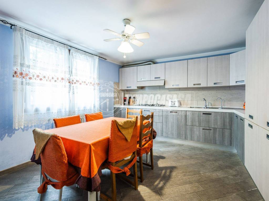 casa indipendente in vendita a Malalbergo in zona Casoni
