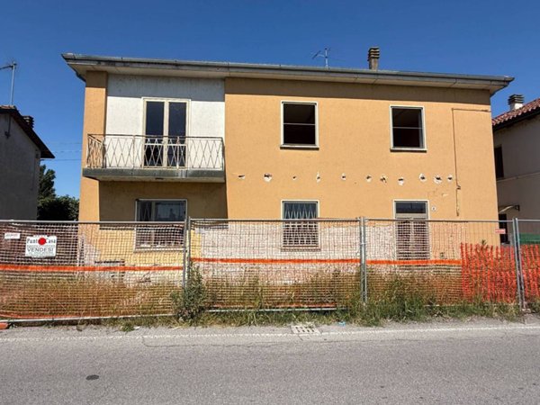 casa indipendente in vendita a Malalbergo in zona Altedo