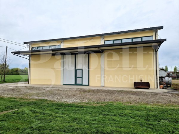 terreno agricolo in vendita a Malalbergo in zona Altedo
