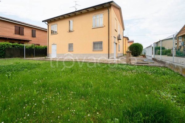 casa indipendente in vendita a Malalbergo in zona Altedo
