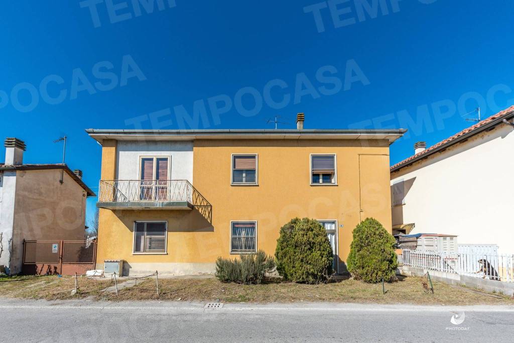casa indipendente in vendita a Malalbergo in zona Altedo