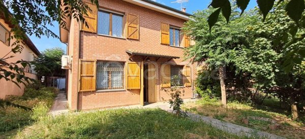 casa indipendente in vendita a Malalbergo in zona Altedo