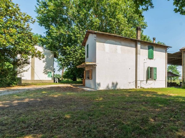 casa indipendente in vendita a Malalbergo in zona Altedo