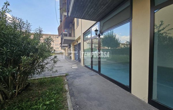 negozio in vendita a Malalbergo in zona Altedo