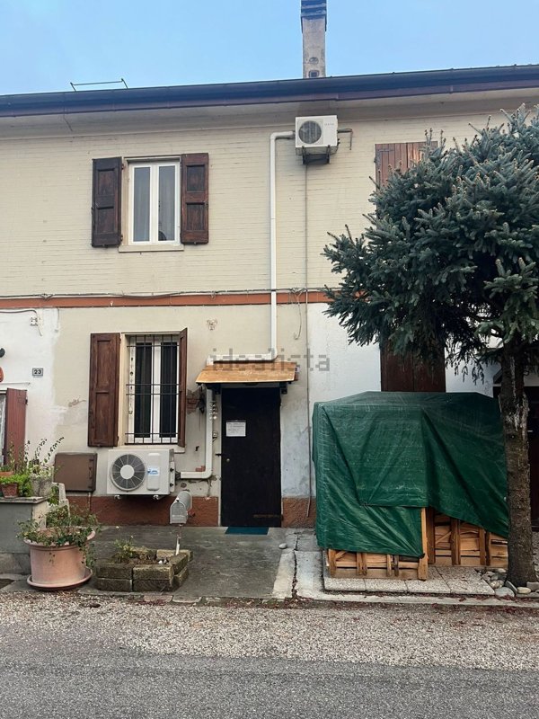 appartamento in vendita a Malalbergo in zona Ponticelli