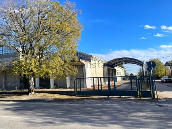 capannone in vendita a Malalbergo in zona Altedo