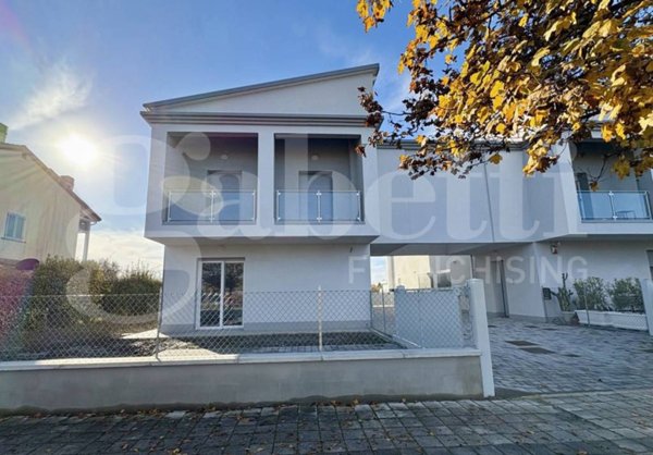 casa indipendente in vendita a Malalbergo in zona Pegola