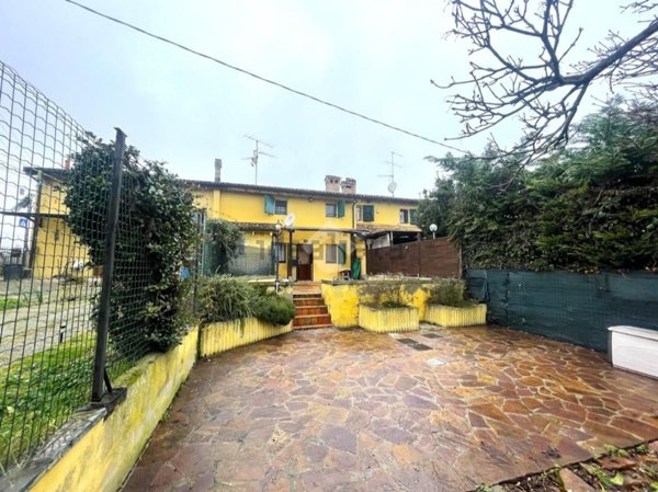 casa indipendente in vendita a Malalbergo in zona Altedo