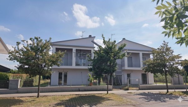 casa indipendente in vendita a Malalbergo in zona Altedo