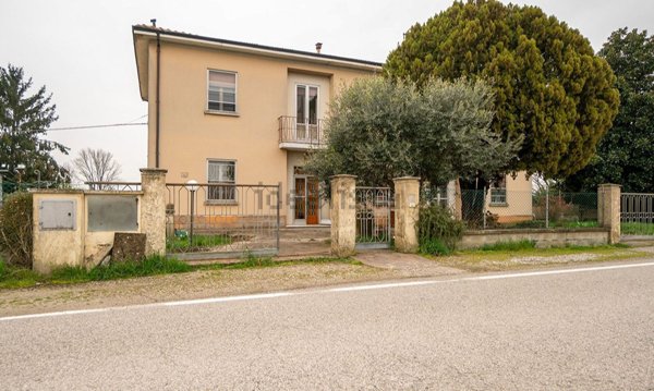casa indipendente in vendita a Malalbergo in zona Altedo
