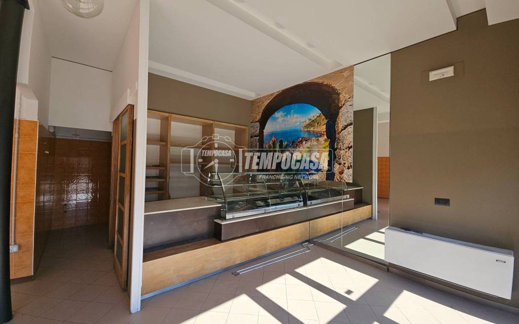 negozio in vendita a Malalbergo