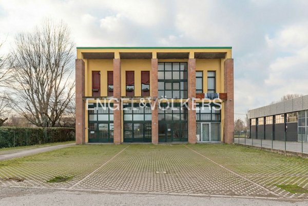 negozio in vendita a Malalbergo