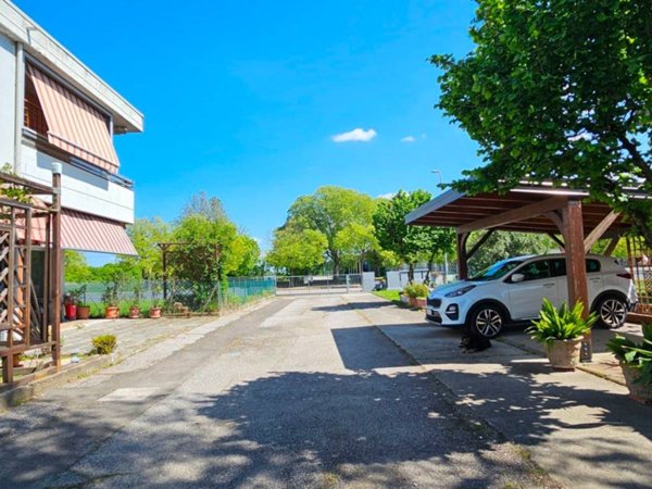 appartamento in vendita a Malalbergo in zona Altedo