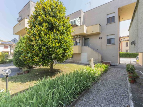 casa indipendente in vendita a Malalbergo in zona Altedo