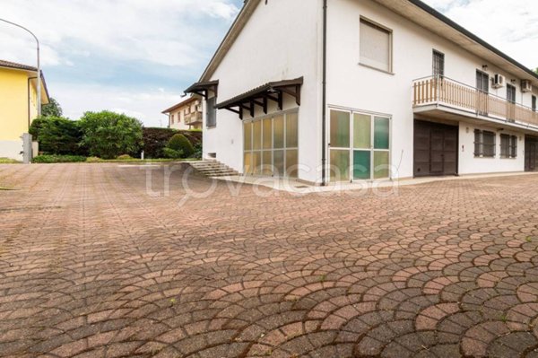casa indipendente in vendita a Malalbergo in zona Altedo