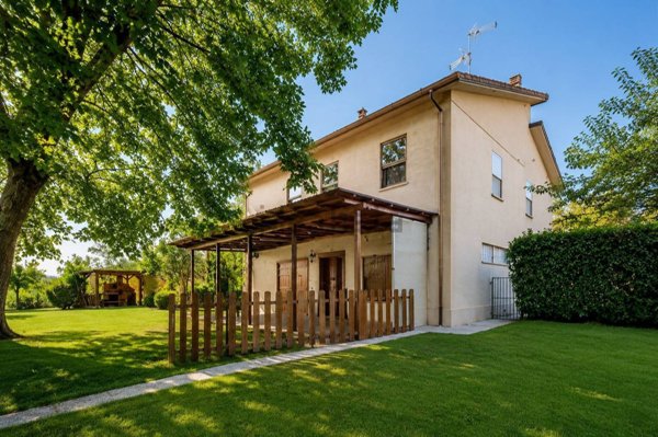 casa indipendente in vendita a Malalbergo