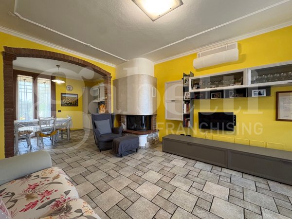 casa indipendente in vendita a Malalbergo