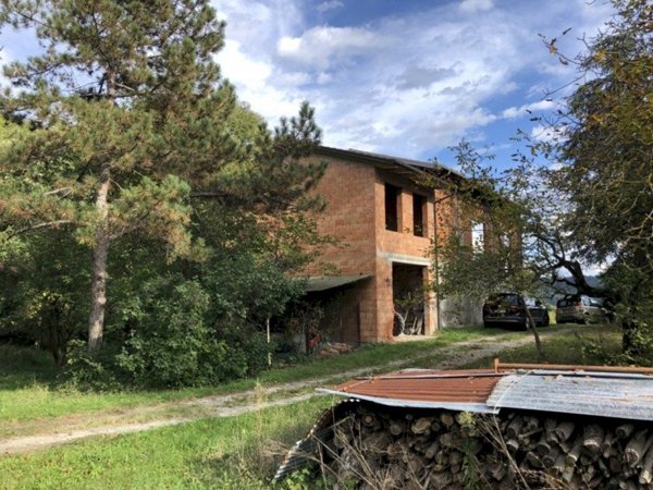 casa indipendente in vendita a Marzabotto in zona Pioppe