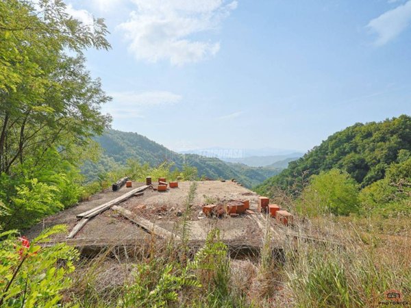 casa indipendente in vendita a Marzabotto in zona Medelana