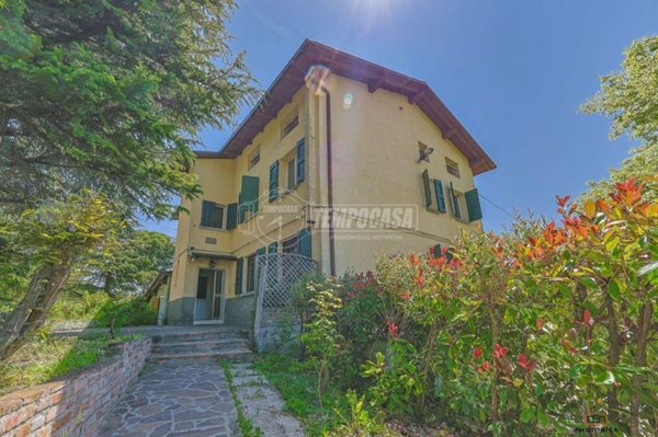 appartamento in vendita a Marzabotto in zona Luminasio