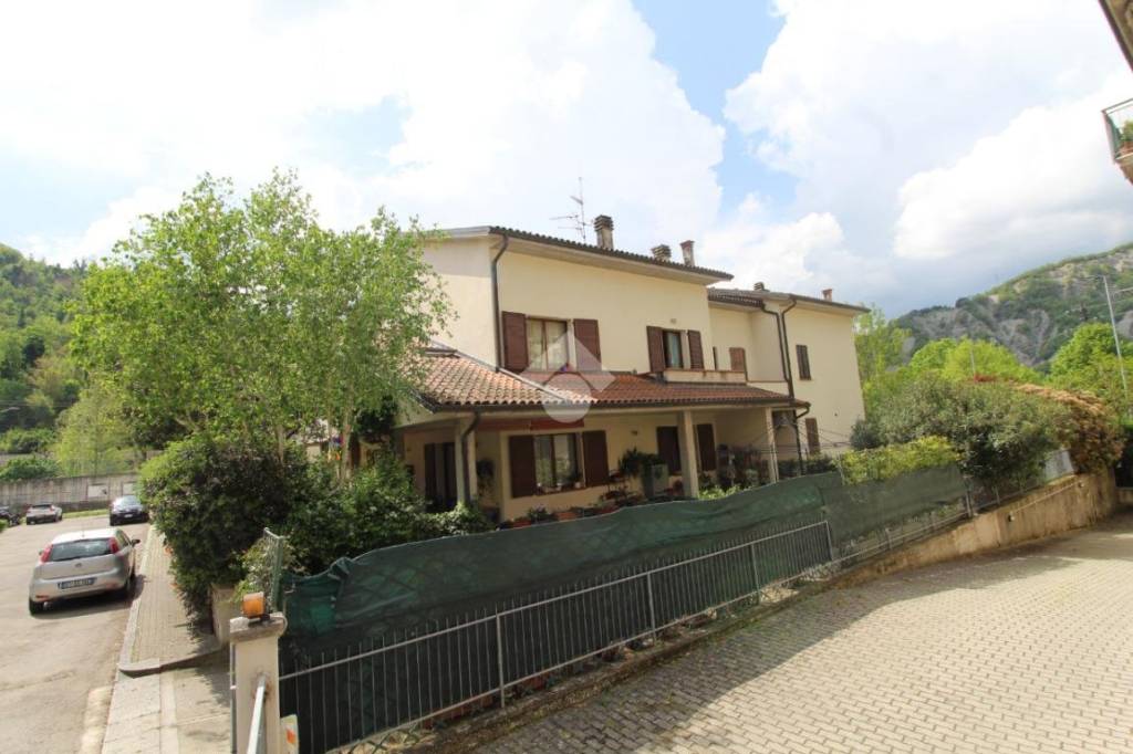 casa indipendente in vendita a Marzabotto
