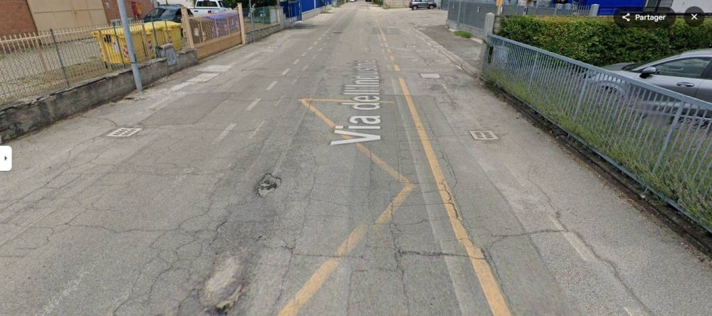 locale commerciale in vendita a Marzabotto