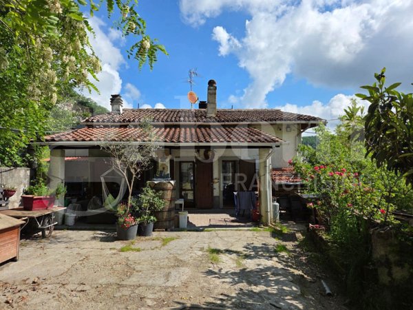casa indipendente in vendita a Marzabotto