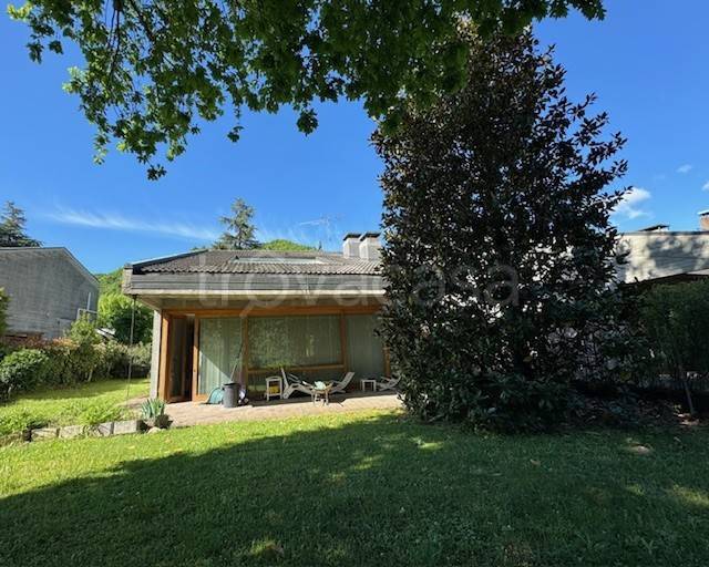 casa indipendente in vendita a Marzabotto in zona Sirano