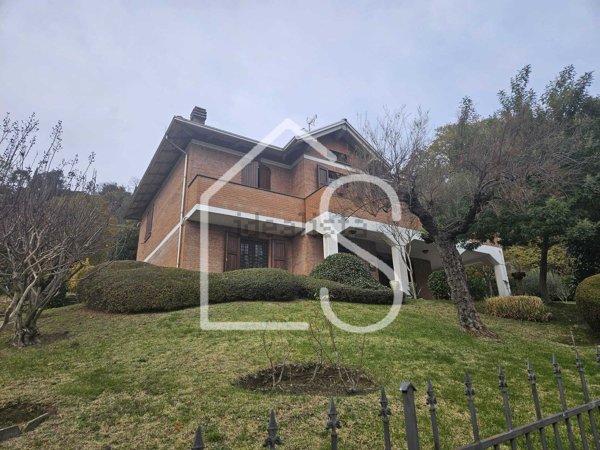 casa indipendente in vendita a Marzabotto