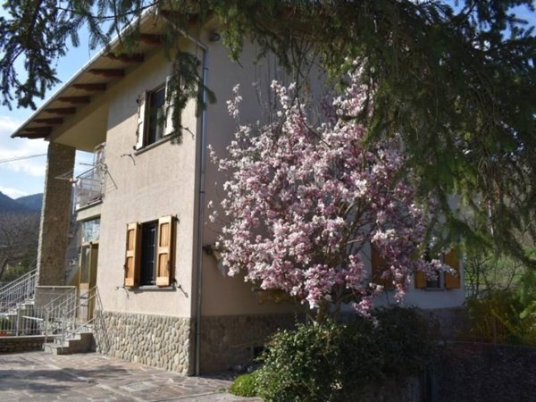 appartamento in vendita a Marzabotto in zona Pioppe