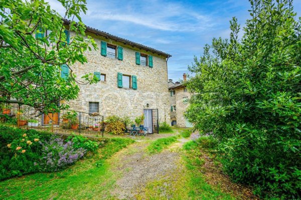 appartamento in vendita a Marzabotto in zona Luminasio