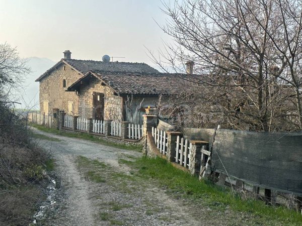 casa indipendente in vendita a Marzabotto